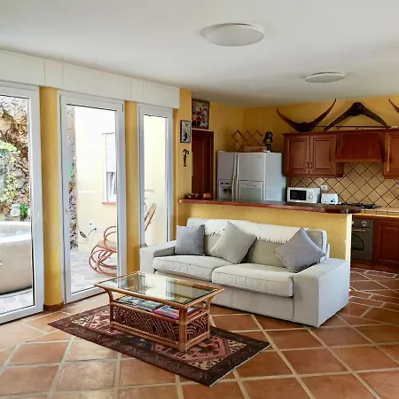 Vakantiehuis Ancon House